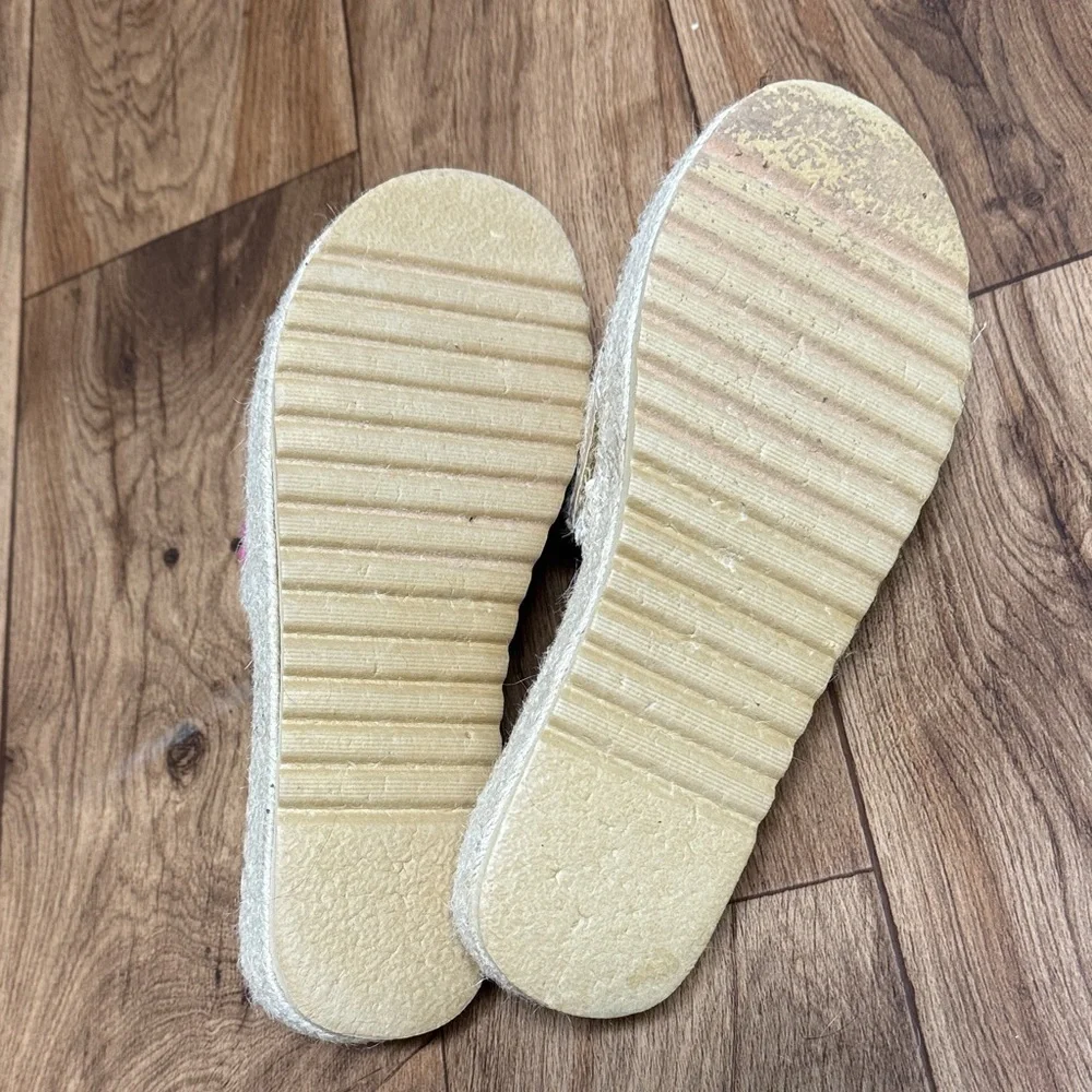 Beach By Matisse step into